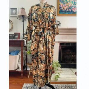 VTG 1980's Inner Most Night Gown Robe Set Floral Satin Silky Romantic Cottagcore